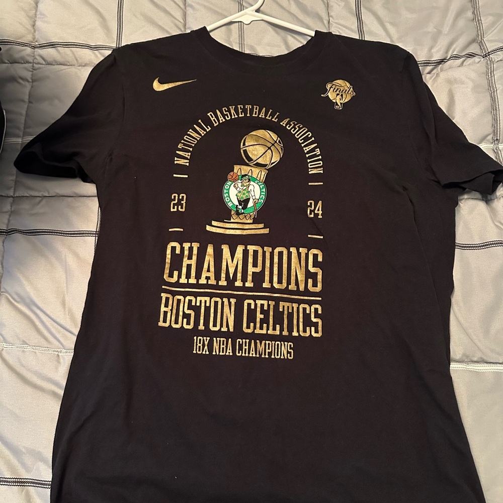 Nike Boston Celtics nba championship locker room T shirt